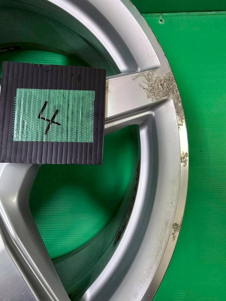 100%本物保証！ メルセデスベンツAGM CLS 19インチ④ 100％品質保障。