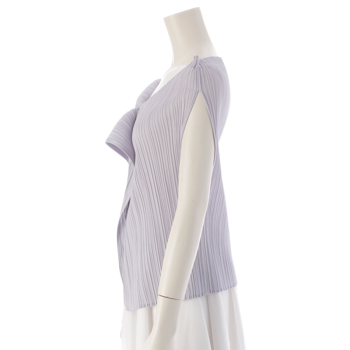 プリーツプリーズ イッセイミヤケ 24年 JULY ノースリーブ