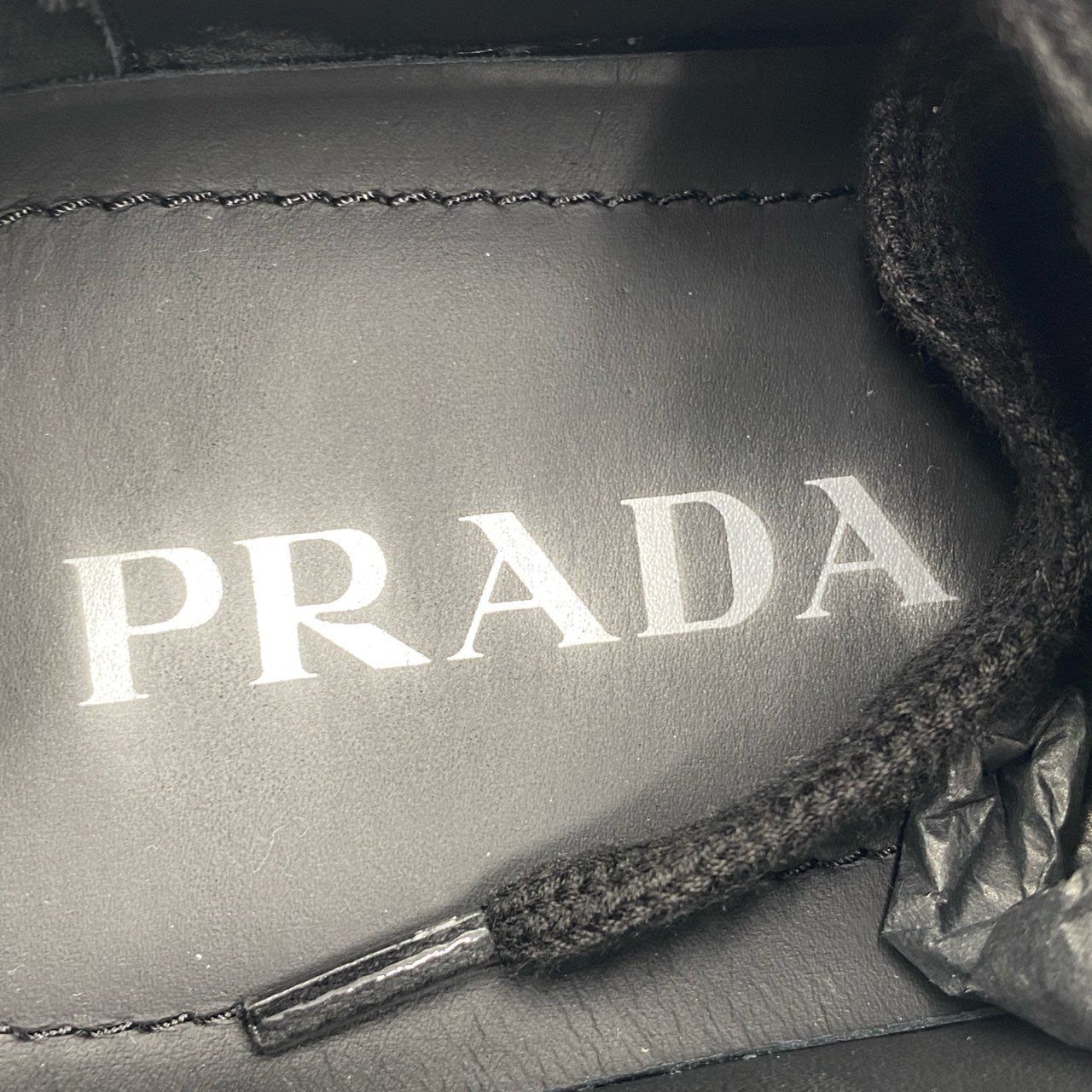1h20《極美品》 PRADA プラダ レザースニーカー ローカット シューズ