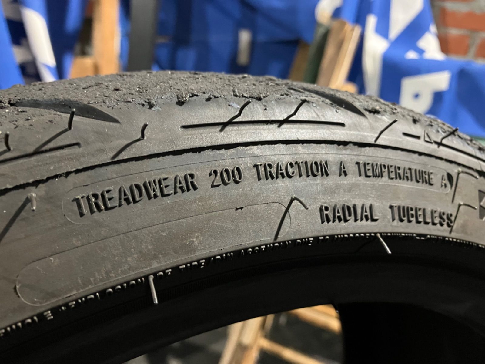 SHIBATIRE / シバタイヤ R23 245/35R18 300 のパーツレビュー