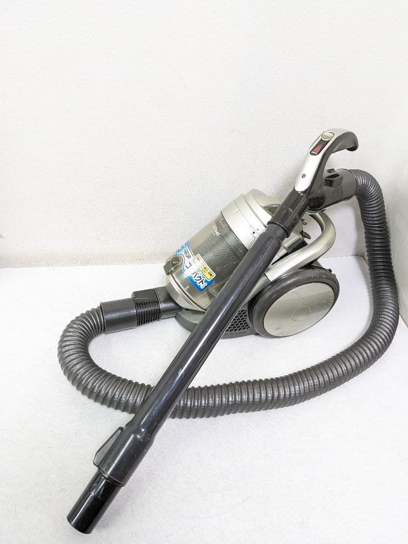 アイリスオーヤマ ECC-100CTK-S サイクロン式掃除機 ヘッド無し アイリスオーヤマ ECC-100CTK-S サイクロン式掃除機 ヘッド無し - メルカリ