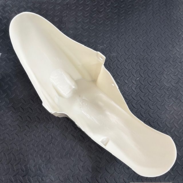 新品】YAMAHA☆マジェスティ250/C（SG03J）☆フロントフェンダー☆M