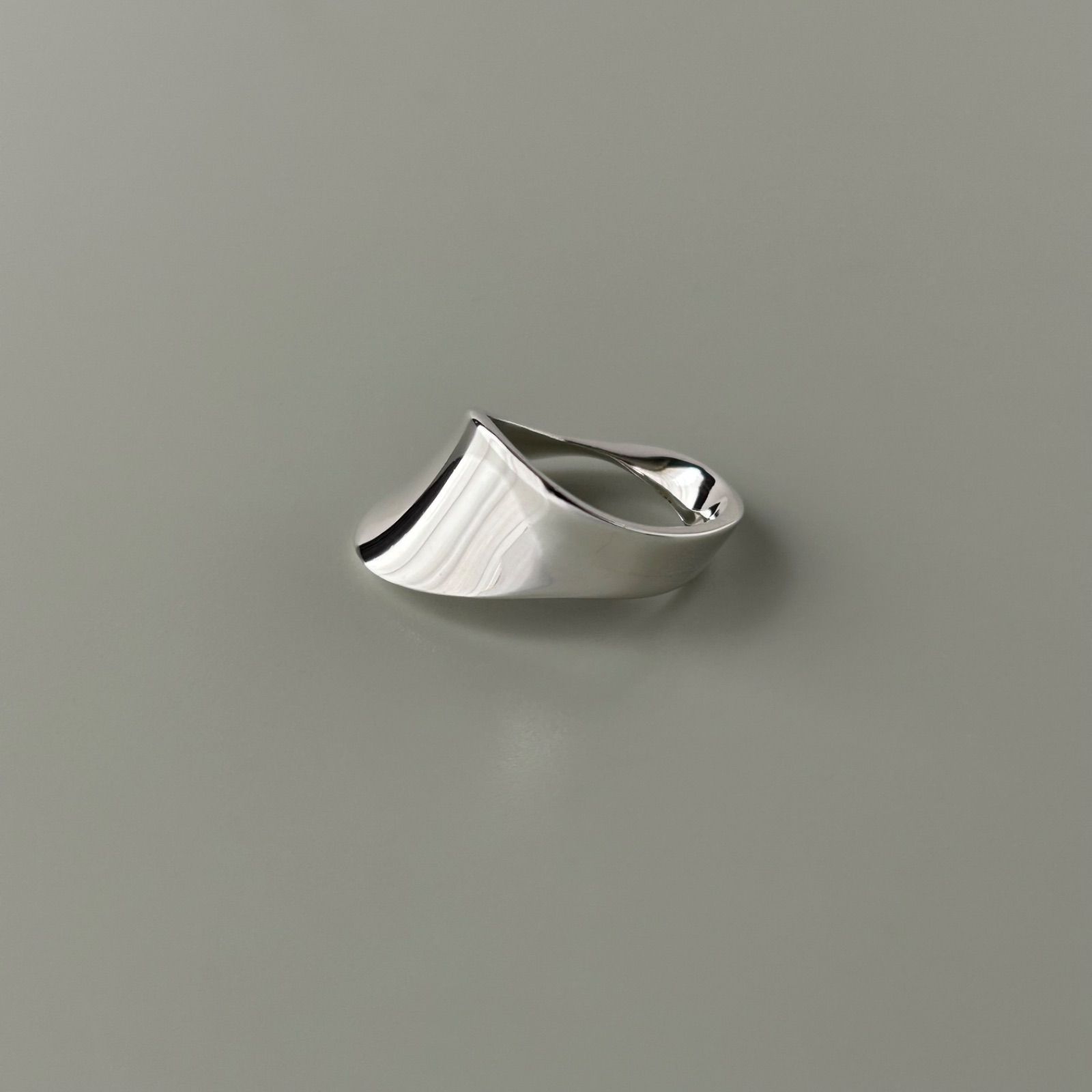 GEORG JENSEN 148 メビウスシルバーリング9号925S