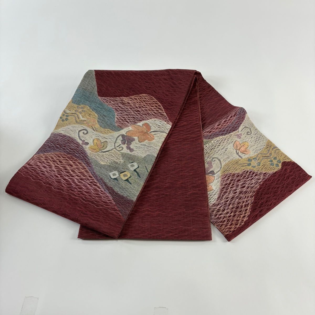 袋帯 美品 秀品 やまと 枝花 蝶 金糸 金彩 えんじ色 お太鼓柄