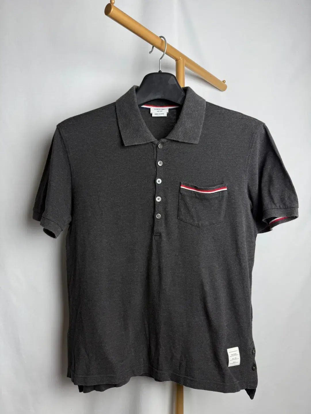 2size トム ブラウン 3本線 ポケット KARA カラ Tシャツ