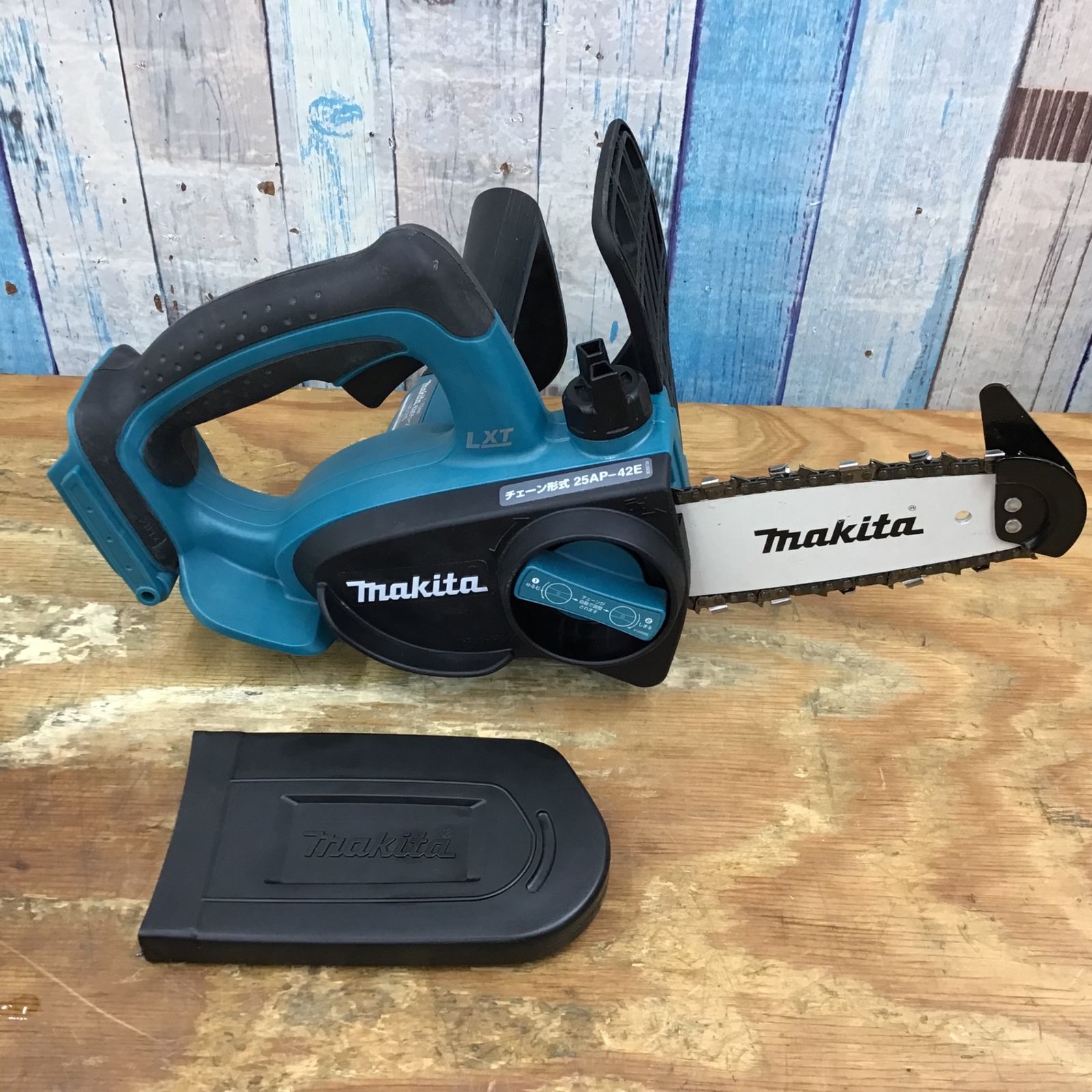 〇マキタ(makita) 14.4Vコードレスチェーンソー UC121DZ【柏店 