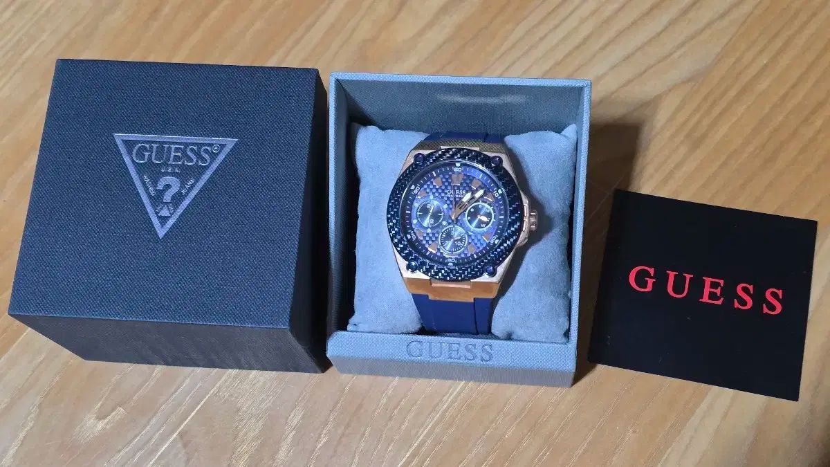 GUESS GUESS(ゲス) メンズ 腕時計 GUESS ゲス 腕時計 GW0202G2 《美品 