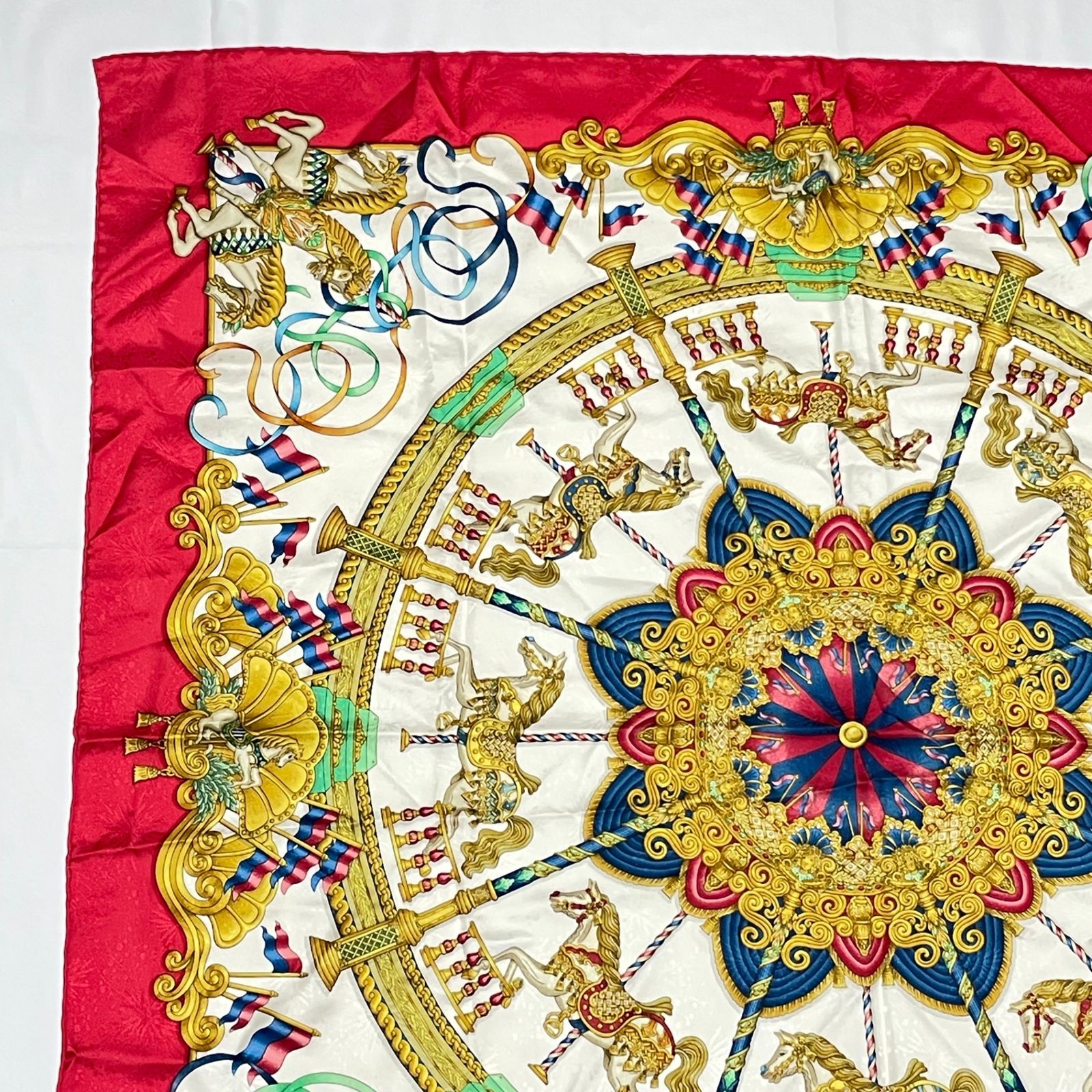 美品 HERMES エルメス カレ90 LUNA PARK 遊園地 マルチカラー x レッド