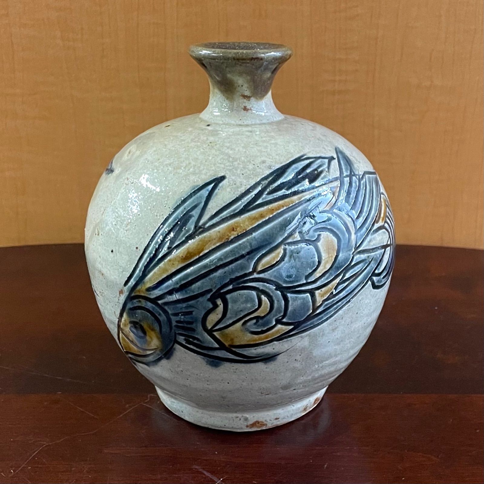 金城次郎 魚文壷 15cm 花瓶 人間国宝 - メルカリ