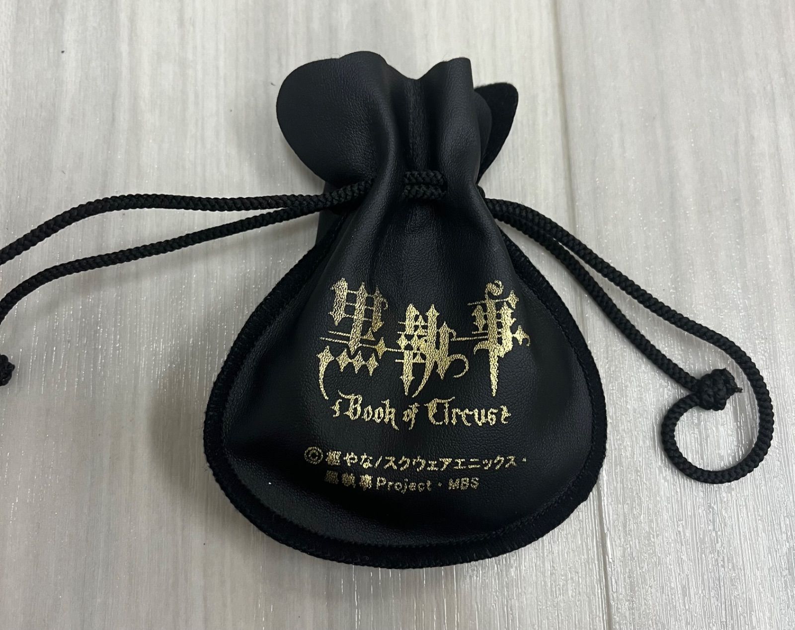 シエル・ファントムハイヴ モデル リングミラー 鏡 黒執事 - メルカリ