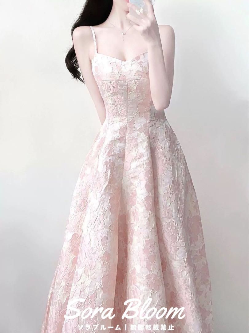 パステルピンク花柄ロングドレス 結婚式 パーティー 優しい色味 新品未使用パステルピンク花柄ロングドレス 結婚式 パーティー