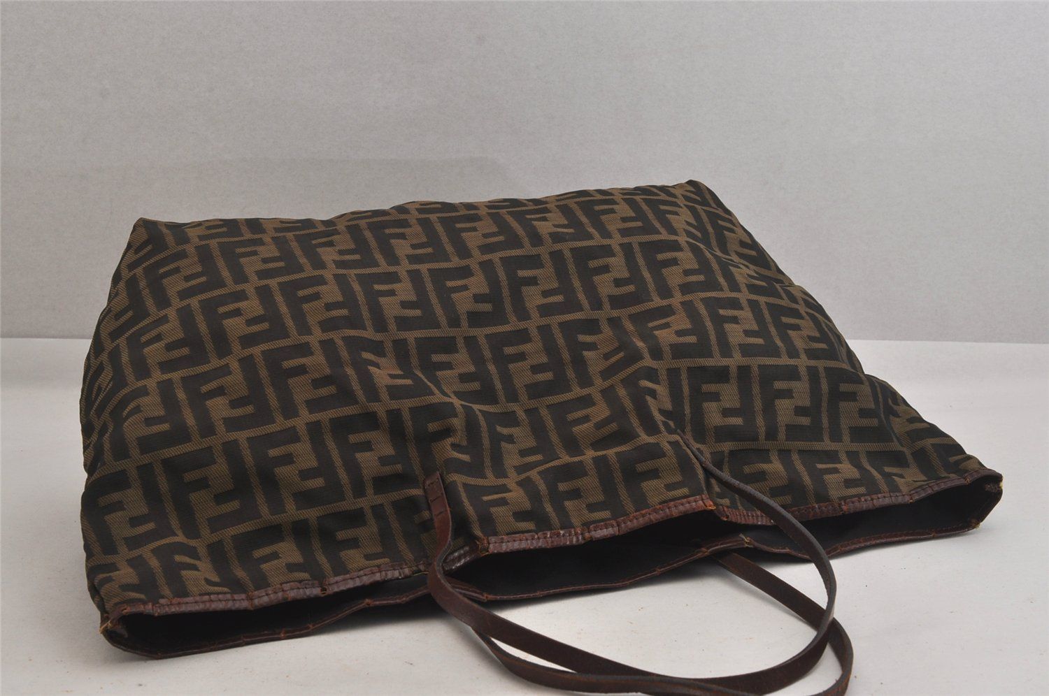 Fendi ズッカ柄トートバッグ ヴィンテージ FENDI/フェンディ】ズッカ トートバッグ｜ヴァルティーク