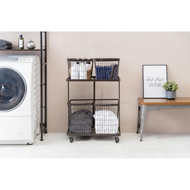 ダークブラウン