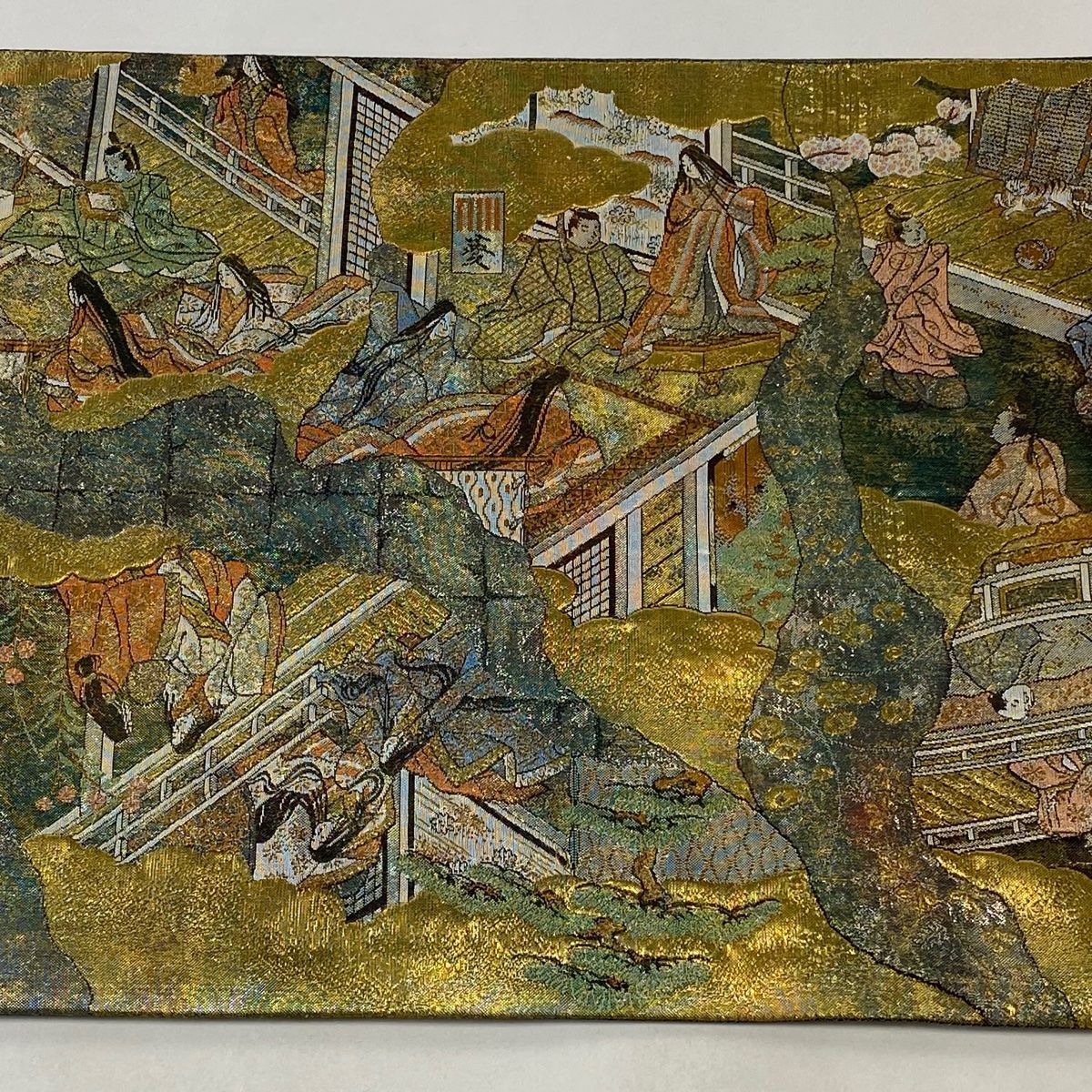 袋帯 美品 秀品 人物 御所車 箔 ベージュ 正絹 中古 袋帯六通 秀品 御所車 人物 箔 金彩 金色 お太鼓柄 正絹 中古 袋帯 美