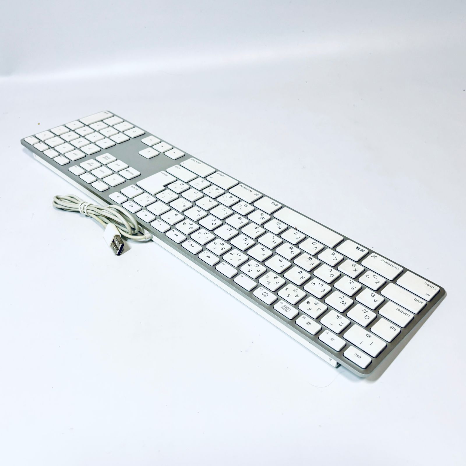 Mac　Apple純正部品 A1243 日本語キーボード　美品　動作確認済み　 中古Apple純正部品 A1243 日本語キーボード 送料込み Apple 純正 USB