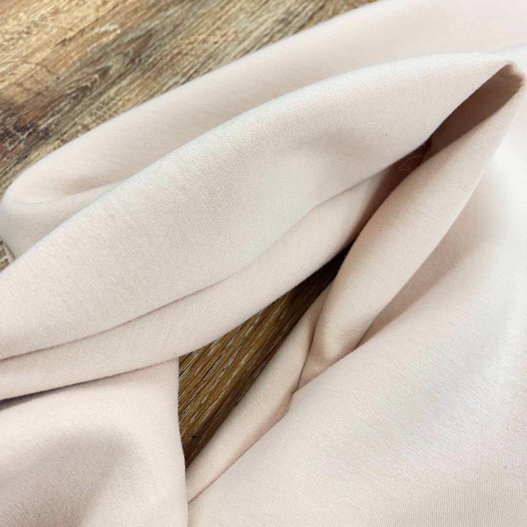 ツルバイマリコオイアワ トップス