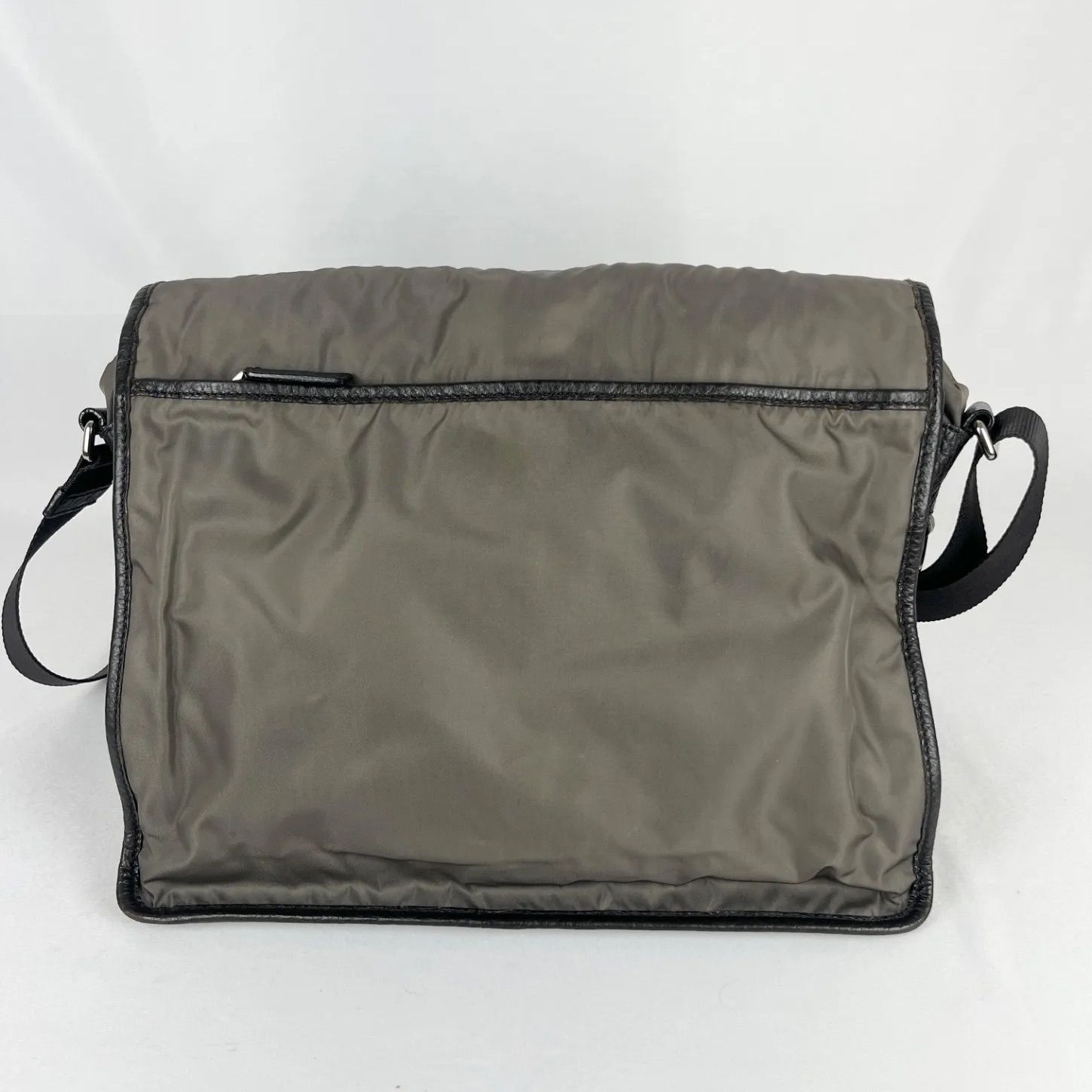 PRADA プラダ テスート ナイロン ショルダーバッグ カーキ メンズ