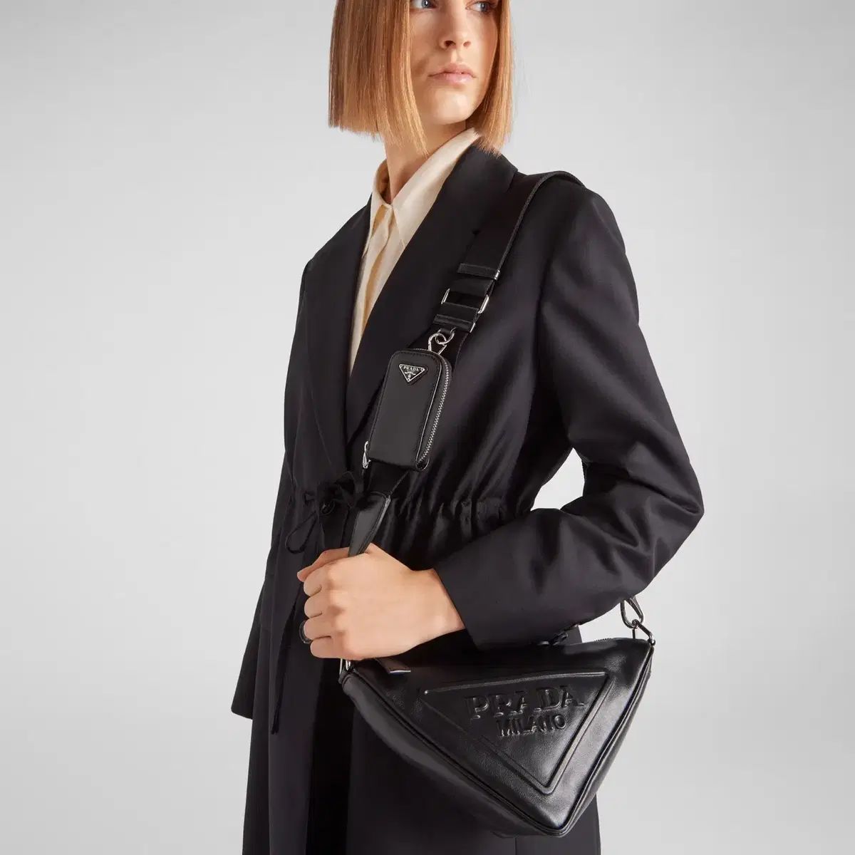 PRADA(プラダ) 1BH190 トライアングルバッグ トライアングルロゴ