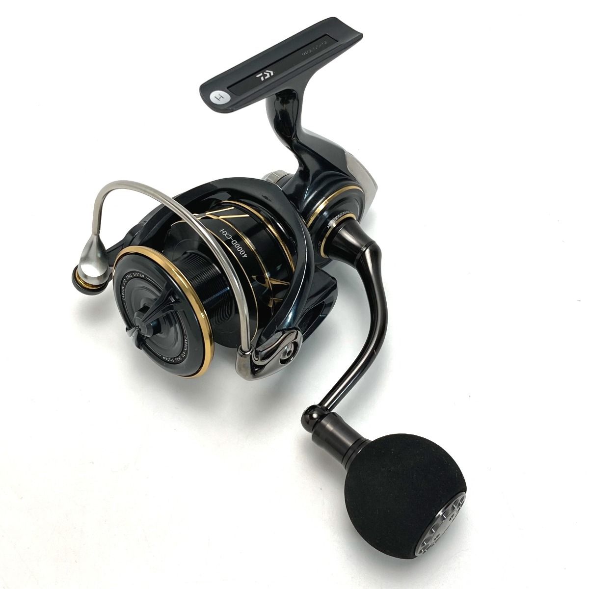 ☆☆DAIWA ダイワ 22 カルディア SW 4000D-CXH 607221 スピニングリール 箱付き