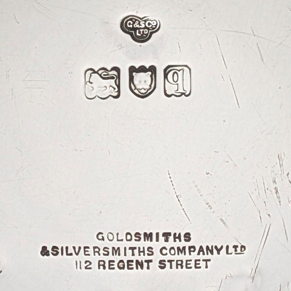 1911年 英国アンティーク ピアス装飾 純銀製 脚付きフルーツボウル 436g Goldsmiths&amp;Silversmiths 1911年 英国アンティーク ピアス装飾 純銀製 脚付きフルーツ