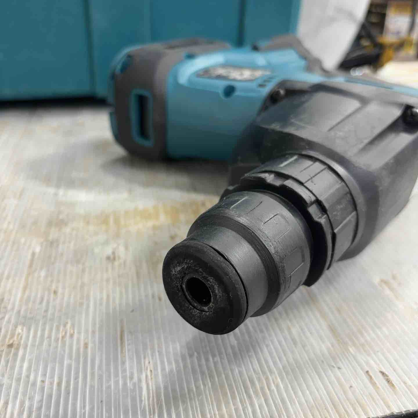 makita コードレスハンマドリル