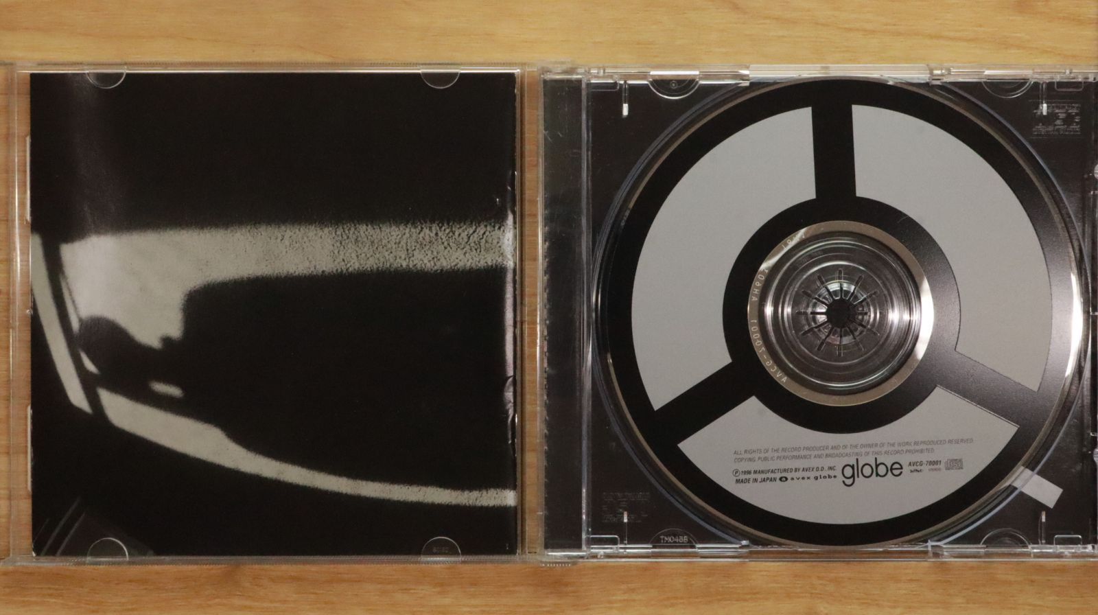 globe（グローブ）VHS１本＋ＣＤまとめセット globe（グローブ）VHS1本＋CDまとめセット globe（グローブ