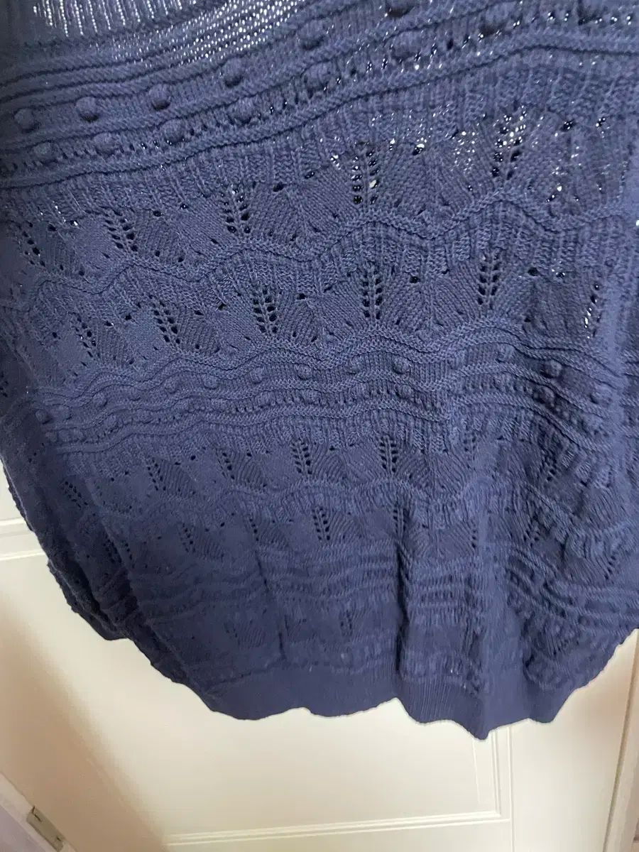 the CASHMERE ニット ポンポン