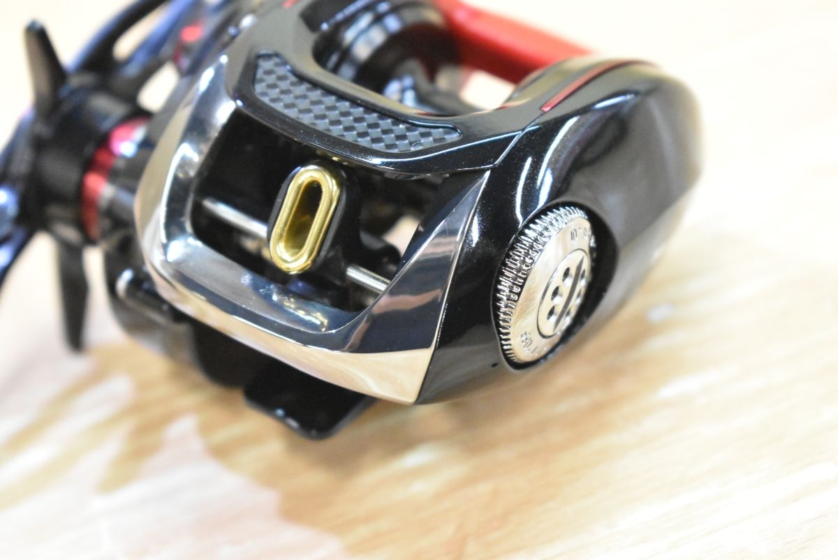 メガバス IP79 右巻き ベイトリール MEGABASS バス釣り ブラックバス釣り ブラックバス バス 釣り