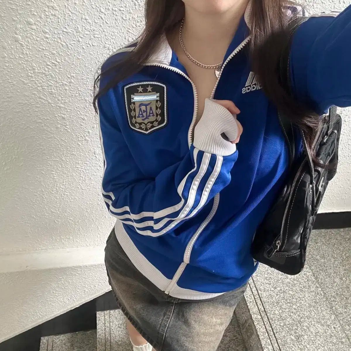 新ブランドも続々入荷中。 adidas アディダス アルゼンチン人 フットボール ジャージ ジップアップ トラックトップス