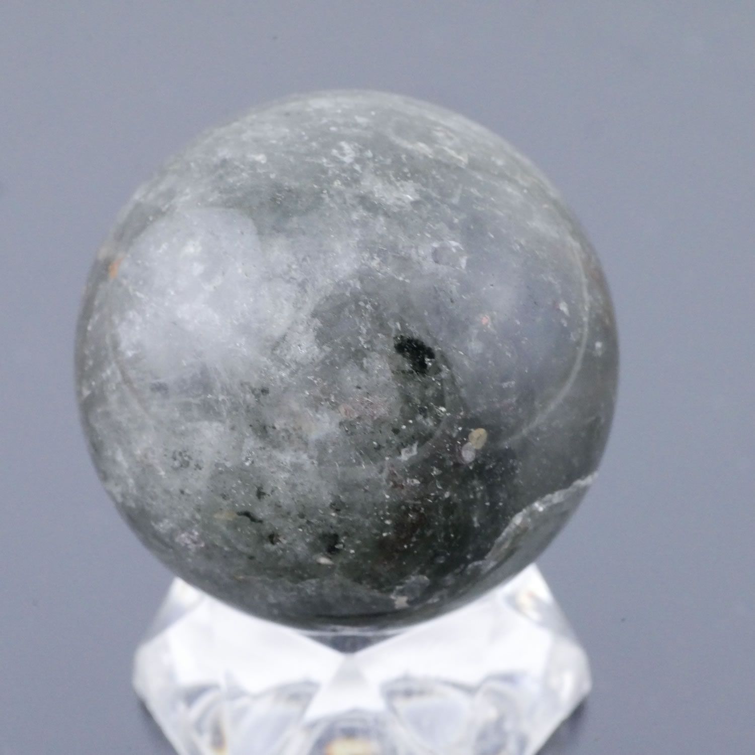 ガーデンクォーツ お人形ストラップ⭐️お値下げしました！ 緑の島☆クローライト☆ガーデンクォーツs897 天然石 Funky