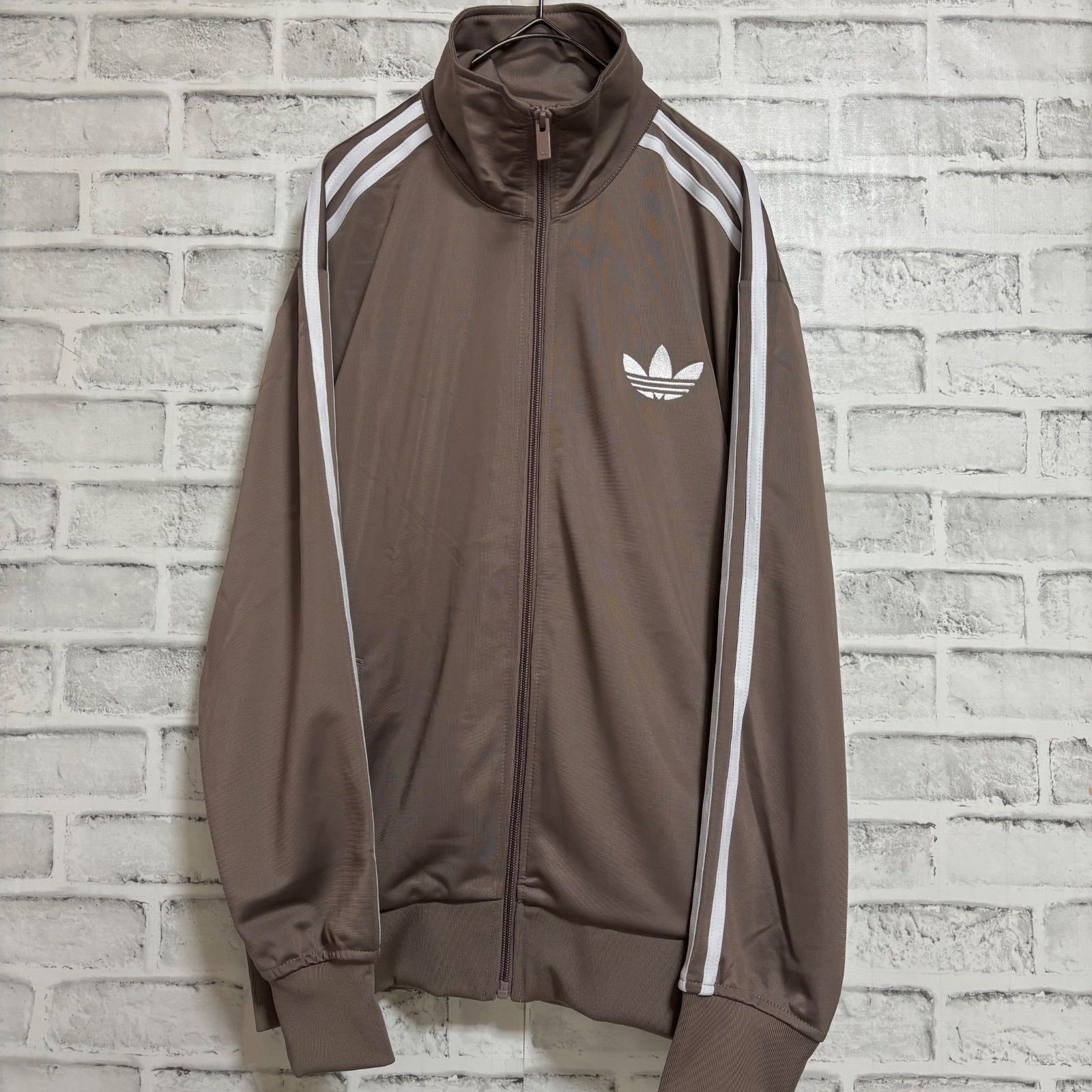 新品女性XL/メンズS⭐️adidas トラックジャケット 刺繍 ネイビー×濃黄