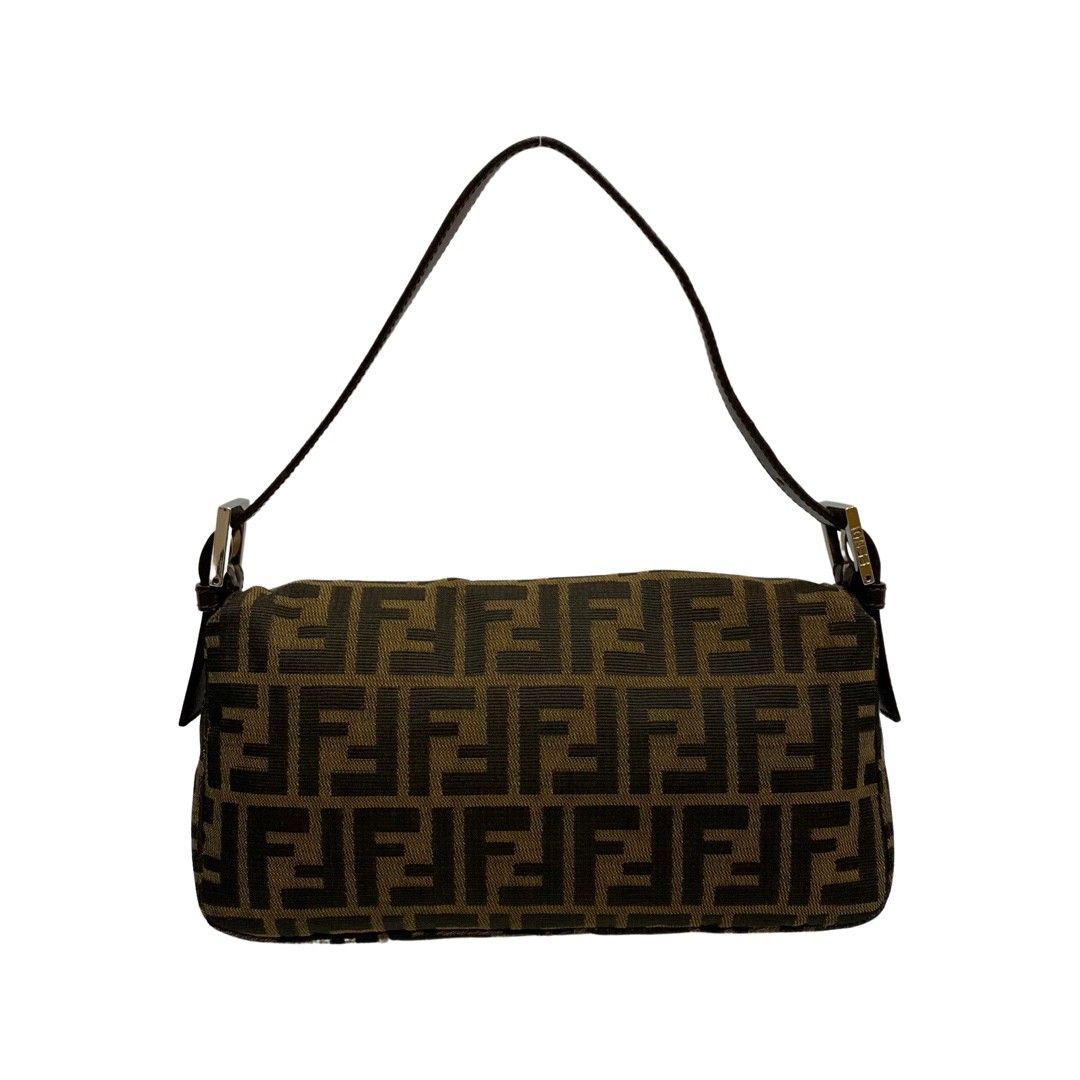 極 美品 FENDI フェンディ マンマバケット ズッカ 柄 FF ロゴ 金具