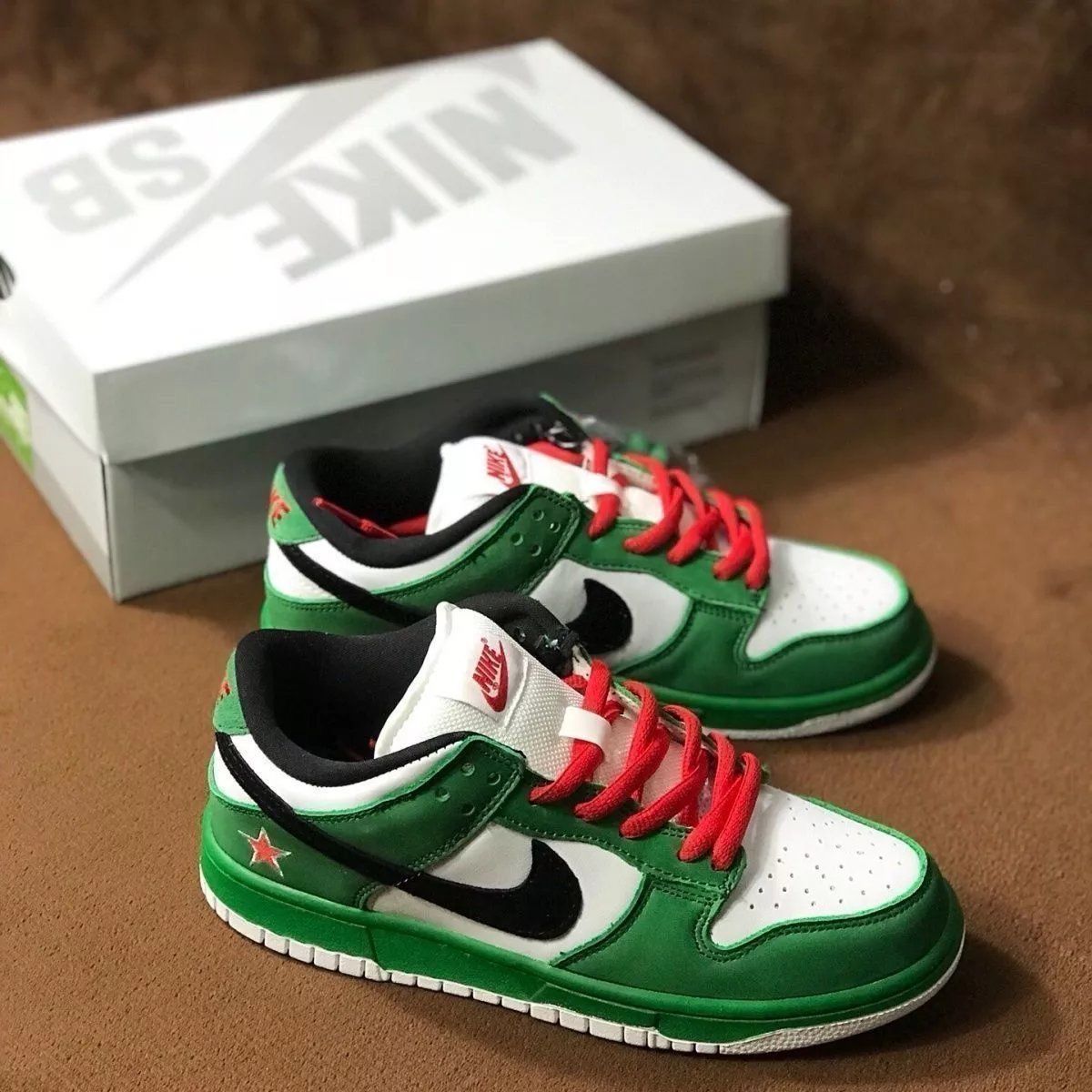 新品 Nike Dunk SB Low Heineken 304292-302 Sneakers Green ナイキ SB ダンク ロー プロ  ハイネケン 男女兼用 - メルカリ