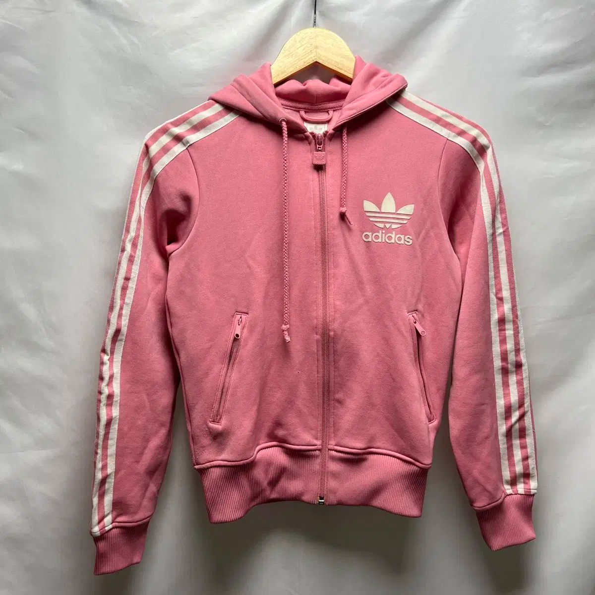 純正品| 90 adidas アディダス ヨーロッパ 対空砲火 ピンク ジップアップパーカー フード付き トラックジャージ