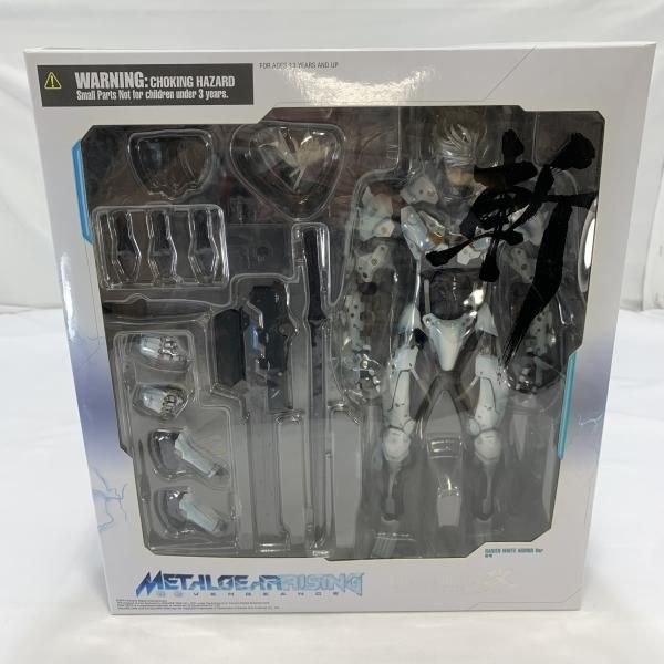 SQUARE ENIX PLAY ARTS改 雷電 ホワイトアーマーVer. アクションフィギュア メタルギアライジング 19