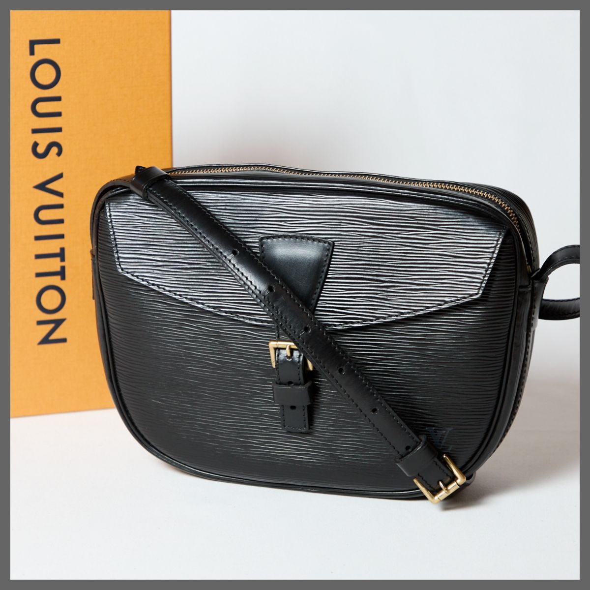 美品！】LOUIS VUITTON ルイヴィトン エピ ジュヌフィーユ ショルダー