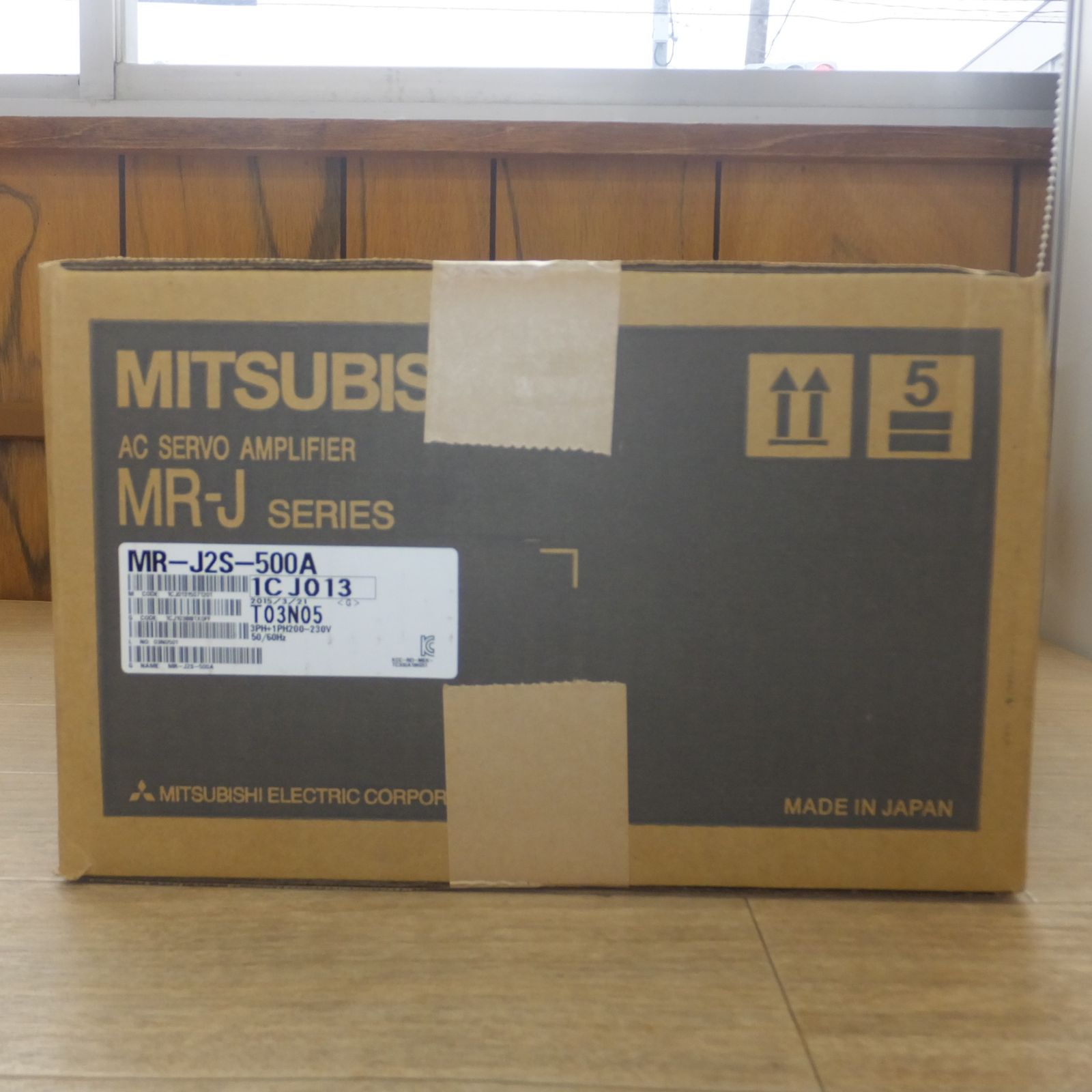 送料無料] 未使用☆三菱 MITSUBISHI サーボアンプ AC SERVO