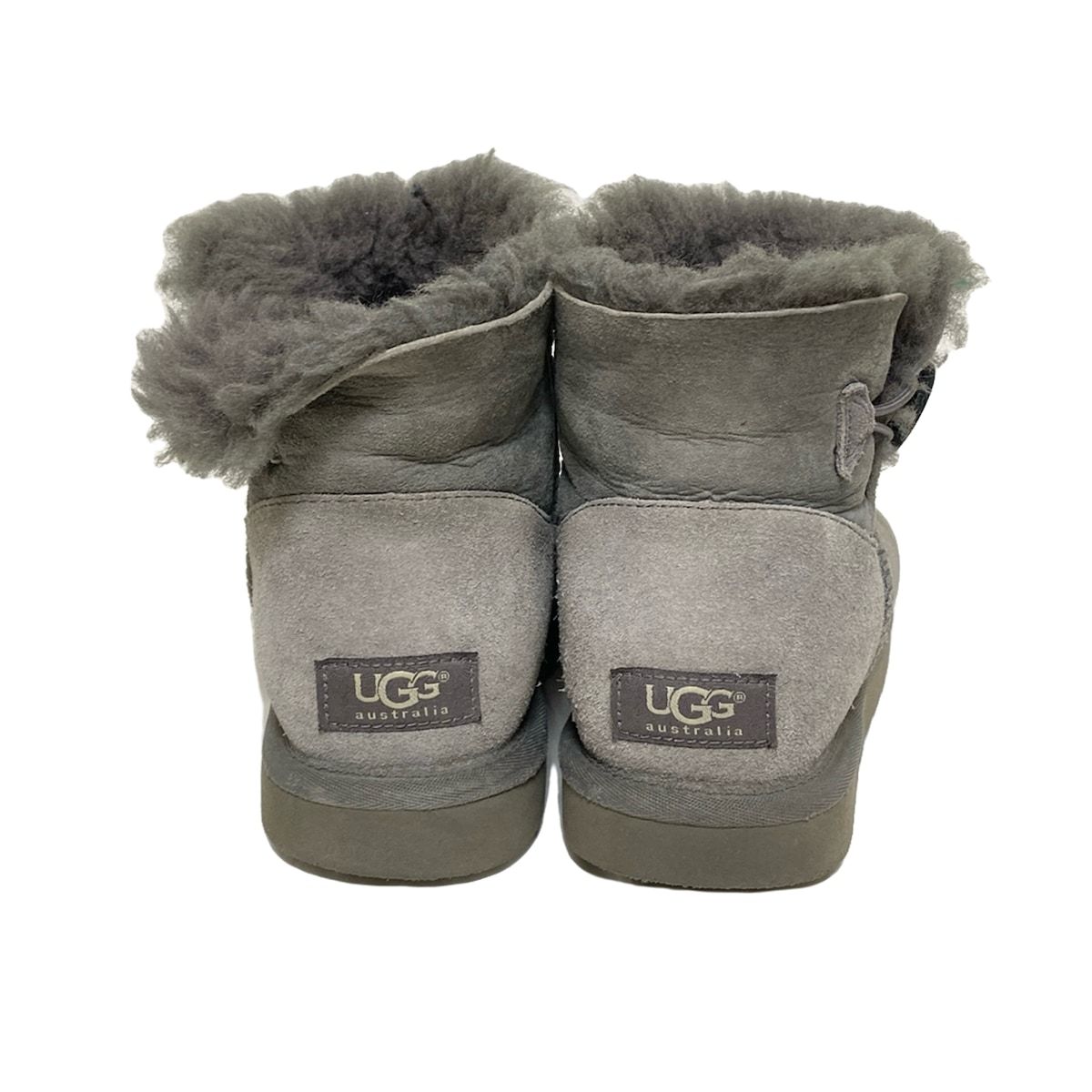 新品　UGG ショートブーツ グレー　ボタン UGG(アグ) ショートブーツ 25 レディース ミニベイリーボタン