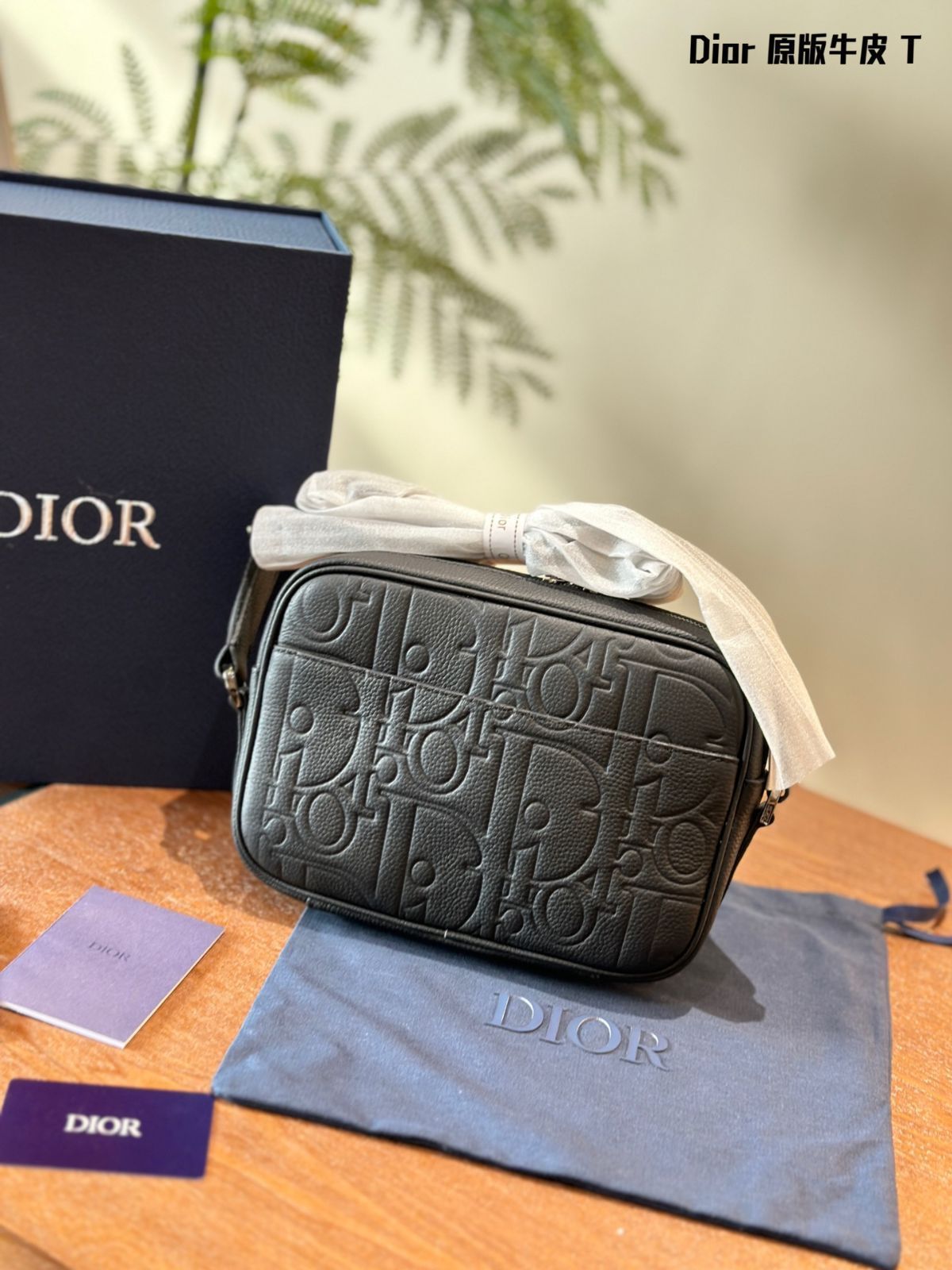 Dior homme トートバック　エディ　05ss Men's Designer Tote Bags - Leather tote bags | DIOR