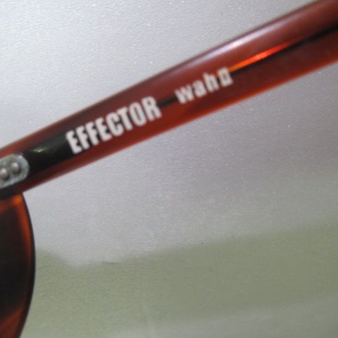 希少・廃盤　EFFECTOR エフェクター　wah2　カートコバーン　サングラス 希少 廃盤 EFFECTOR エフェクター wah2 wahⅡ カートコバーン