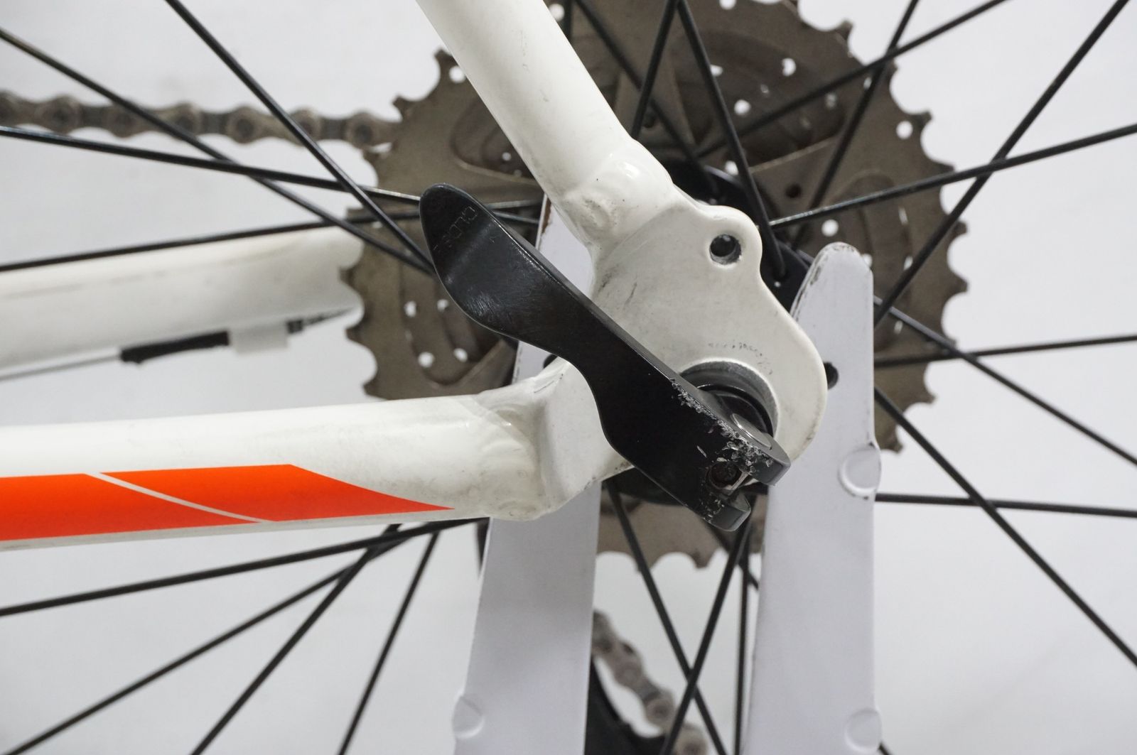 ロードバイク バイチャリAKIBA店