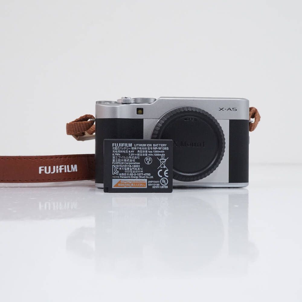 富士フイルム FUJIFILM X-A5 ボディ 価格比較 - 価格.com