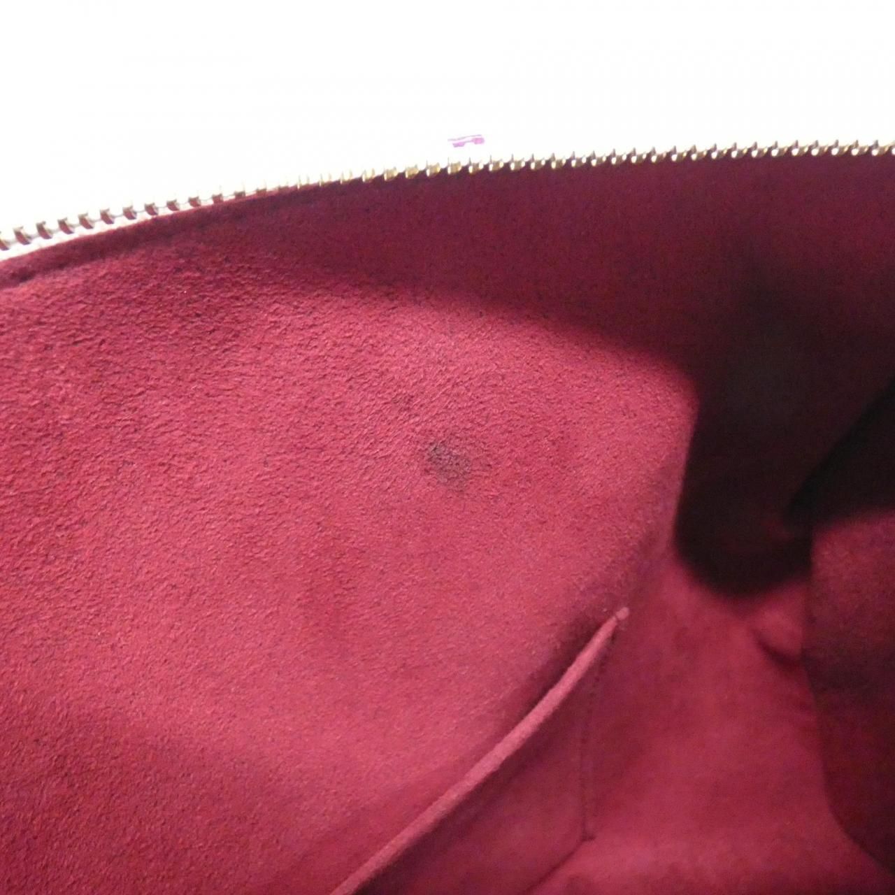 ボストンバッグ