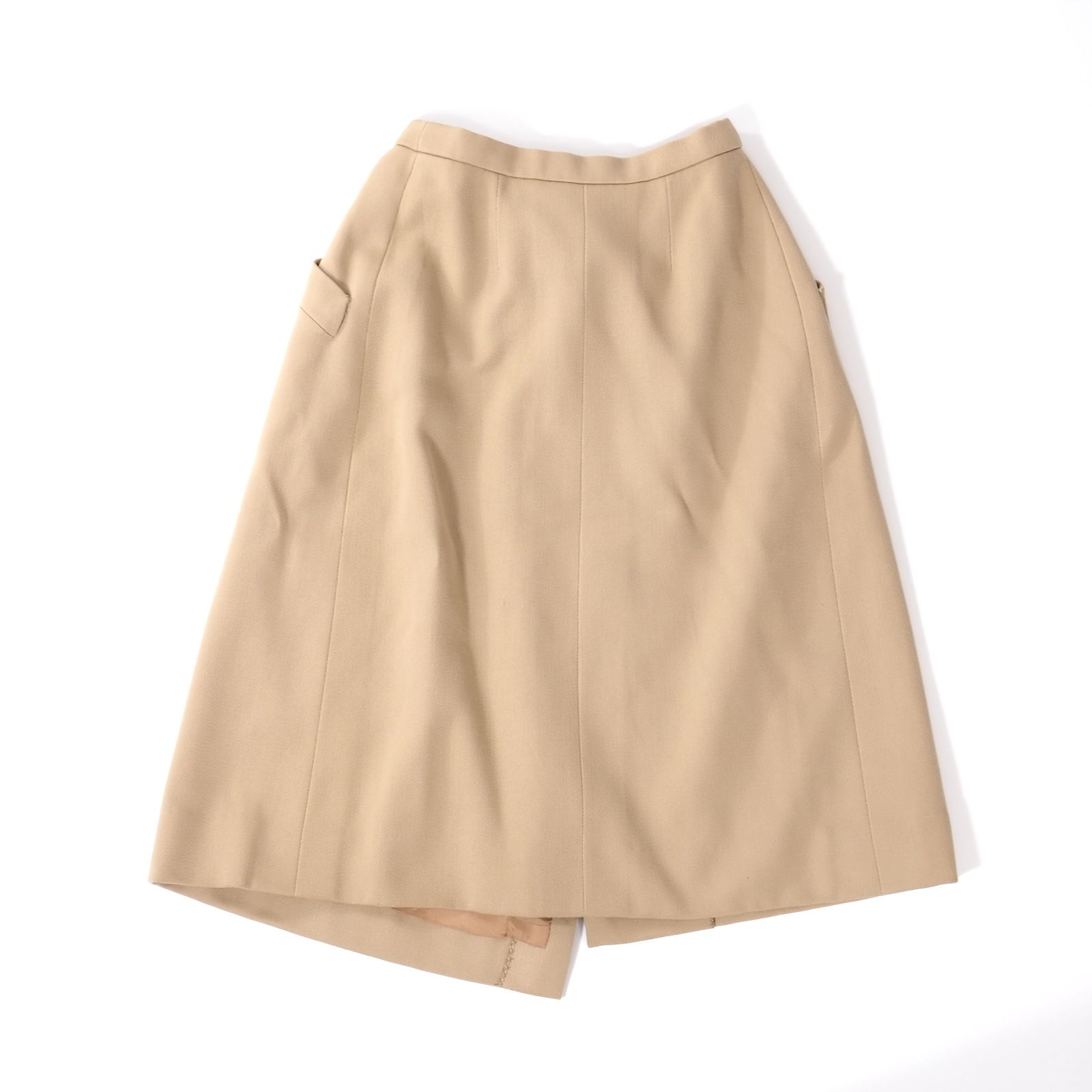 スカート