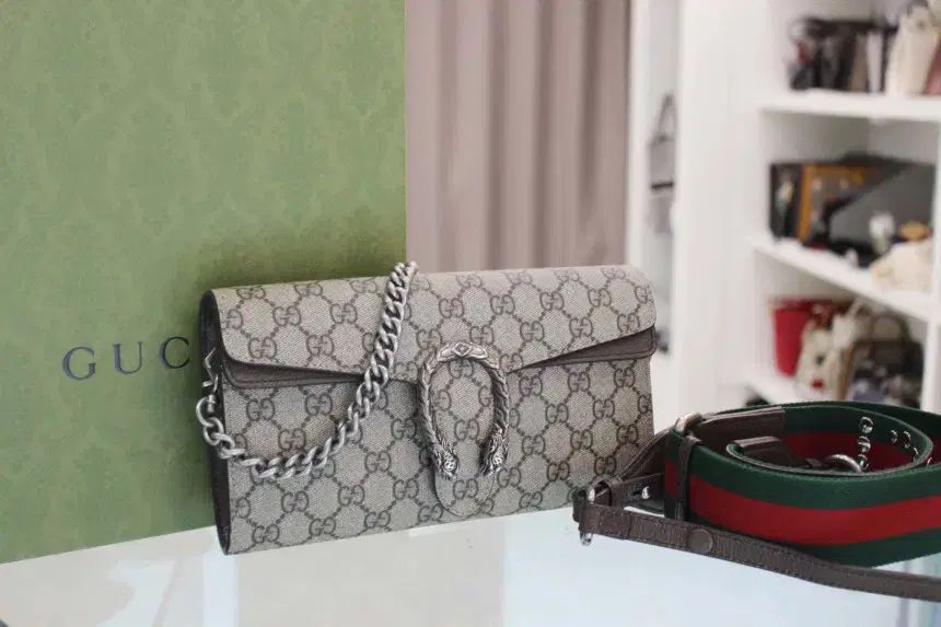 GUCCI グッチ ディオニュソス スモール チェーン 三本線 ストラップ ショルダーバッグ 731782