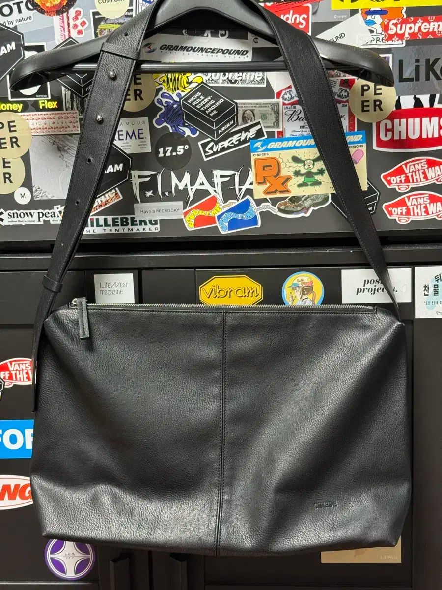 シネド バンドル BIG ショルダーバッグ クロスバッグ ブラック