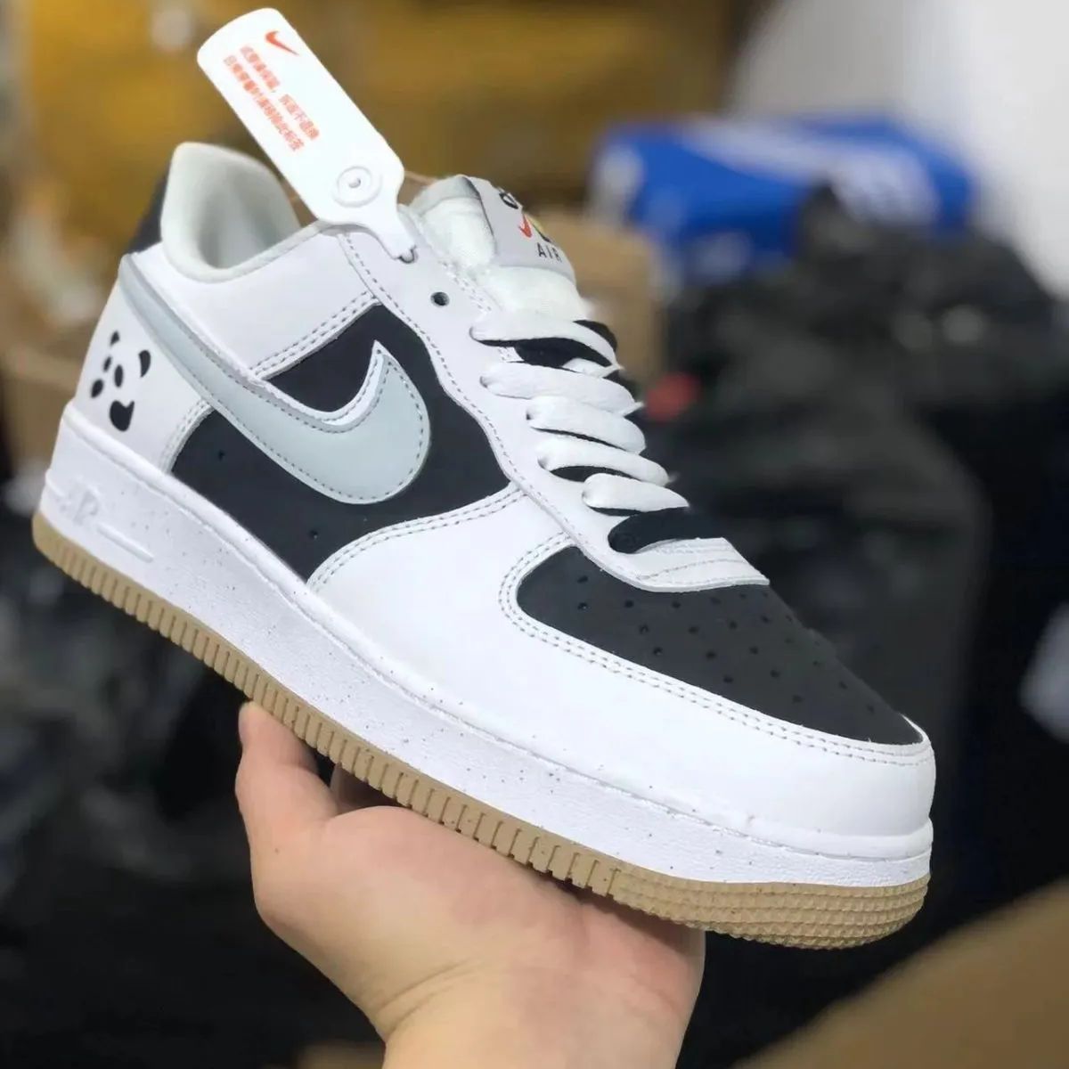 Nike Air Force 1' 07 男女兼用 パンダ連名です DX6065-101