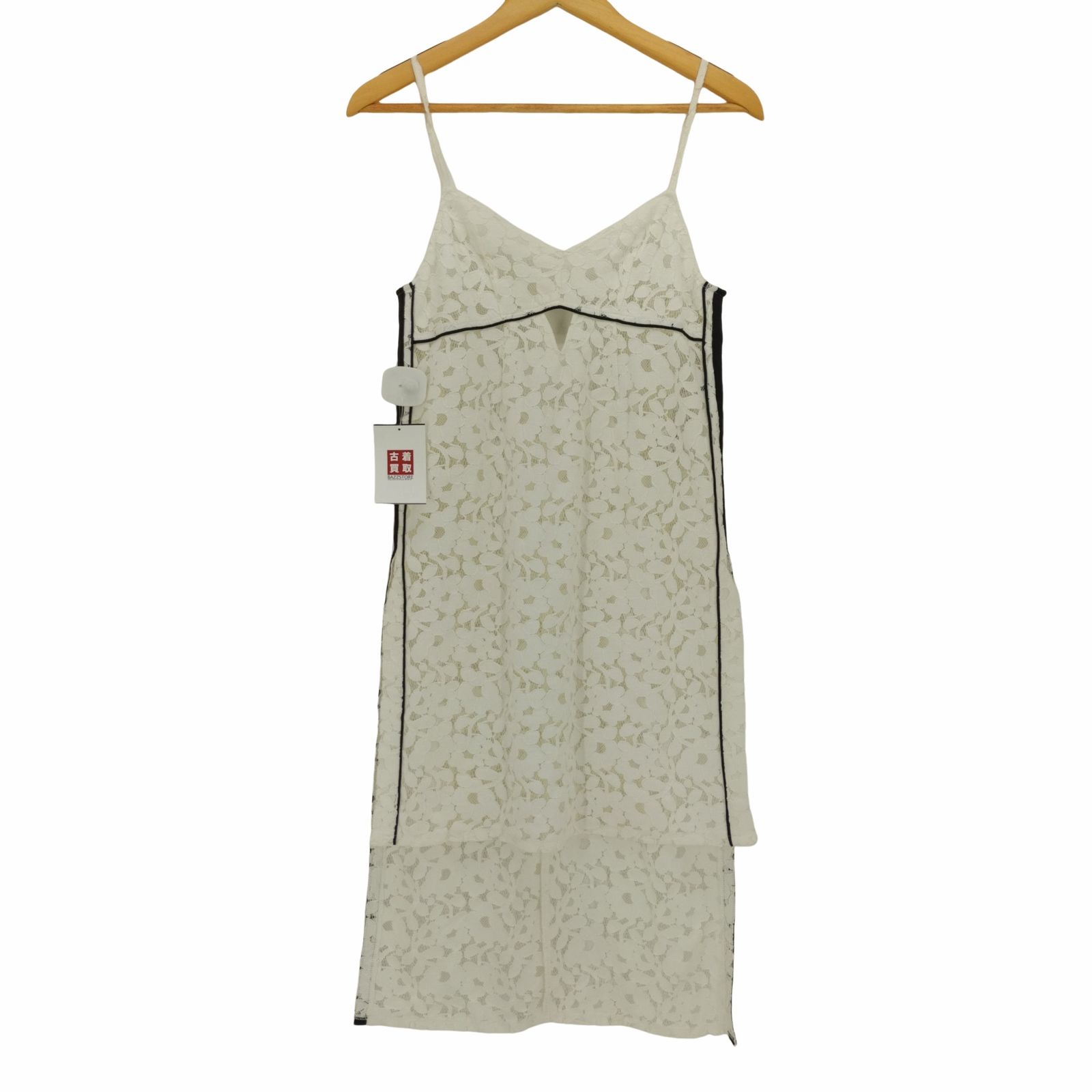メゾンスペシャル MAISON SPECIAL Side Line Lace Camisole Tunic