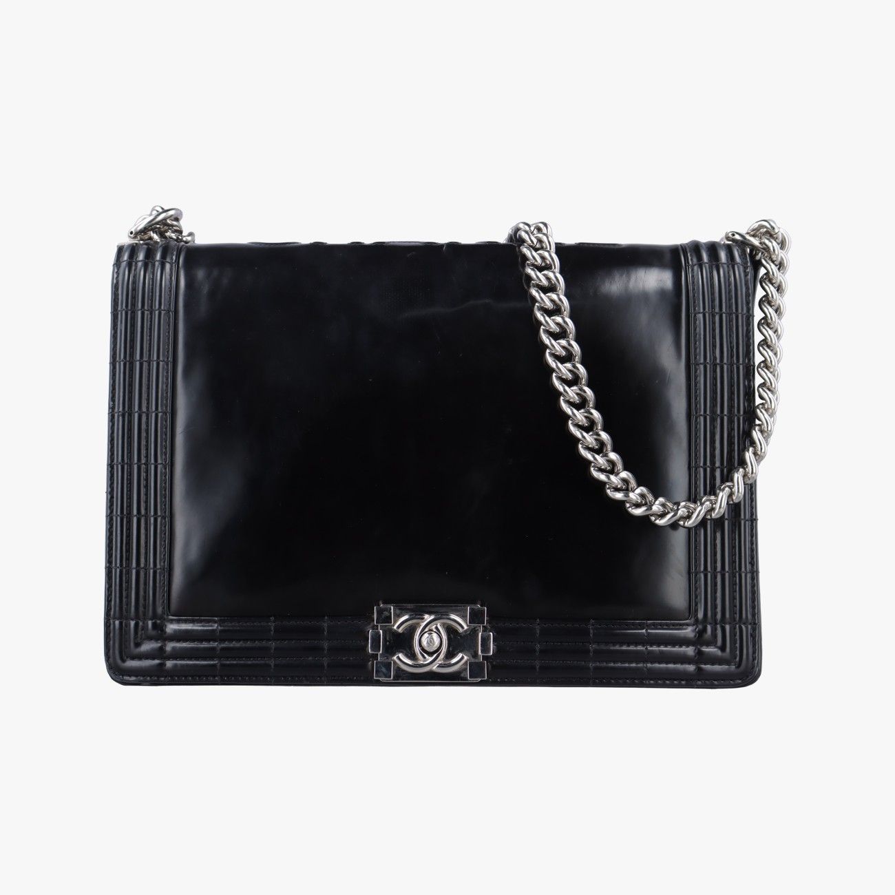シャネルChanelボーイシャネル ブラック パテント A67021 16166813