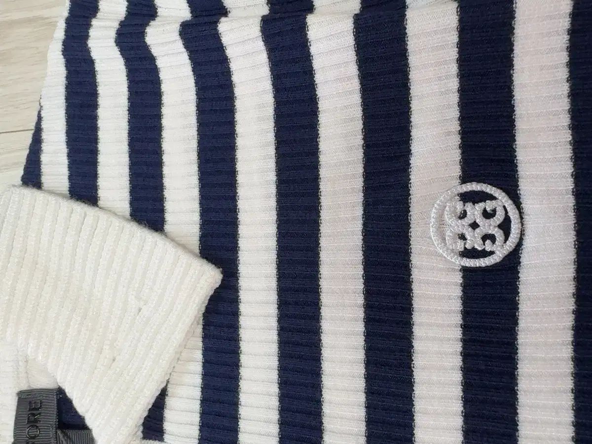 半袖Tシャツ